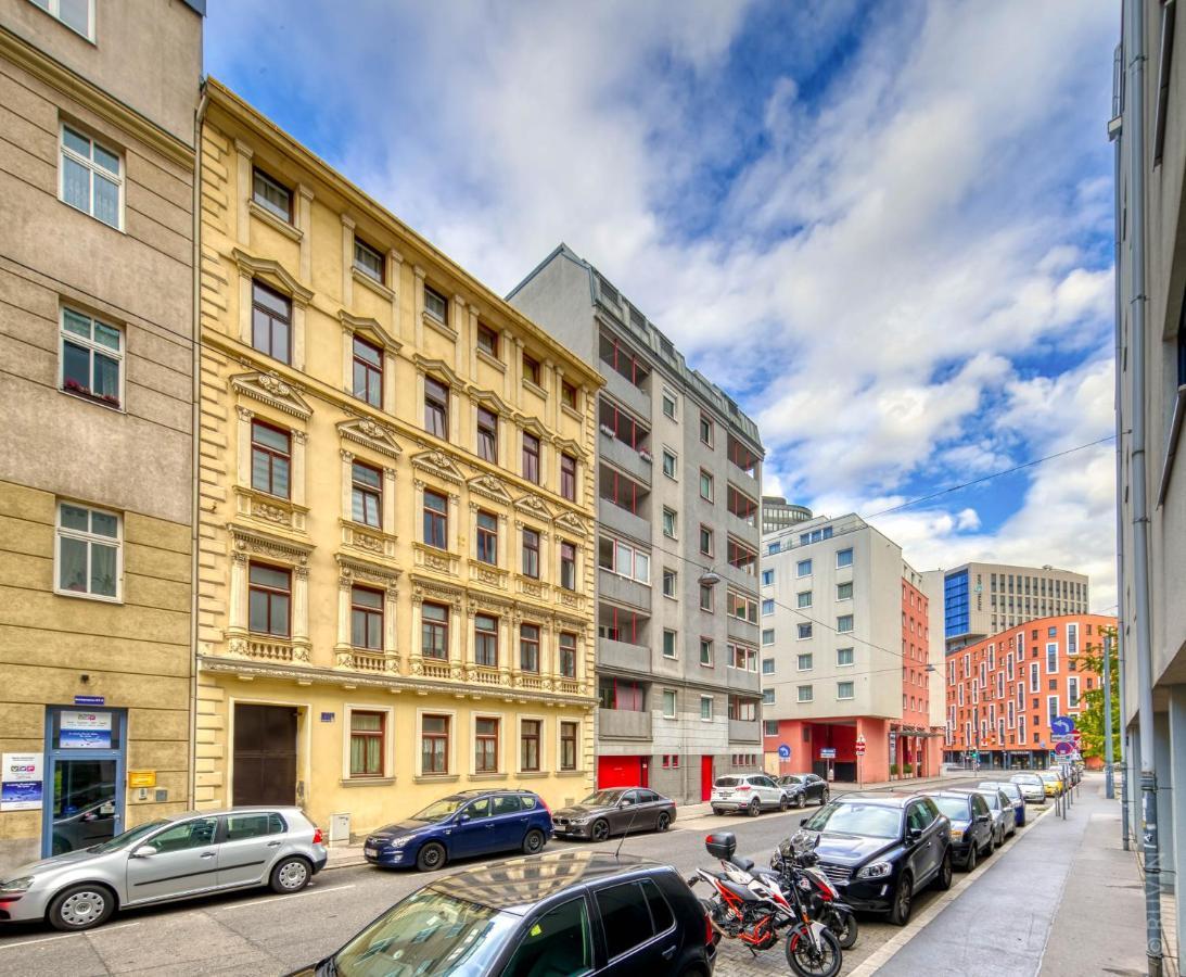 Perfect For Long Term Stay, Two Min To Hauptbahnhof, 18 Vienna Luaran gambar