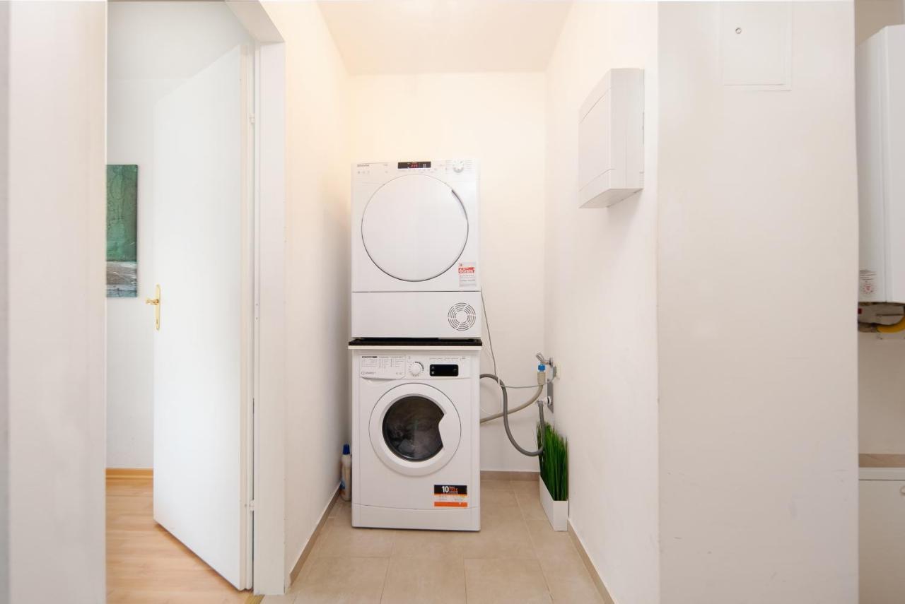 Perfect For Long Term Stay, Two Min To Hauptbahnhof, 18 Vienna Luaran gambar